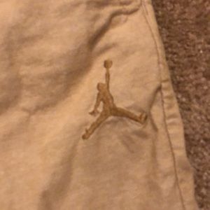 Jordan Khaki shorts w/ flamingo pocket pattern